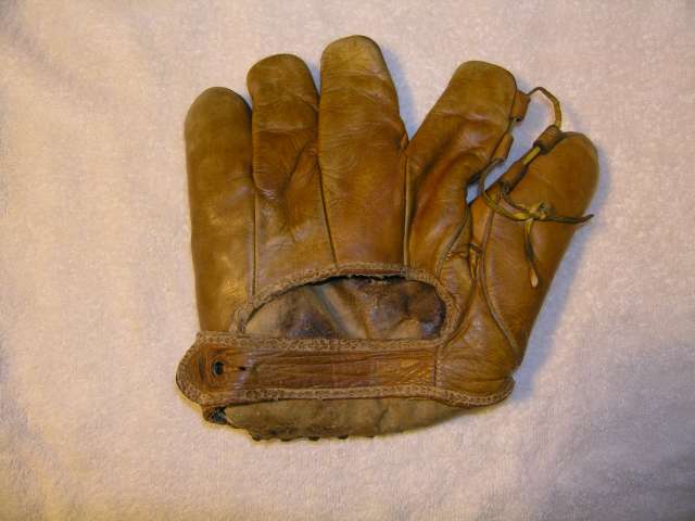 Lloyd Whitey Moore Hutch Back Doug